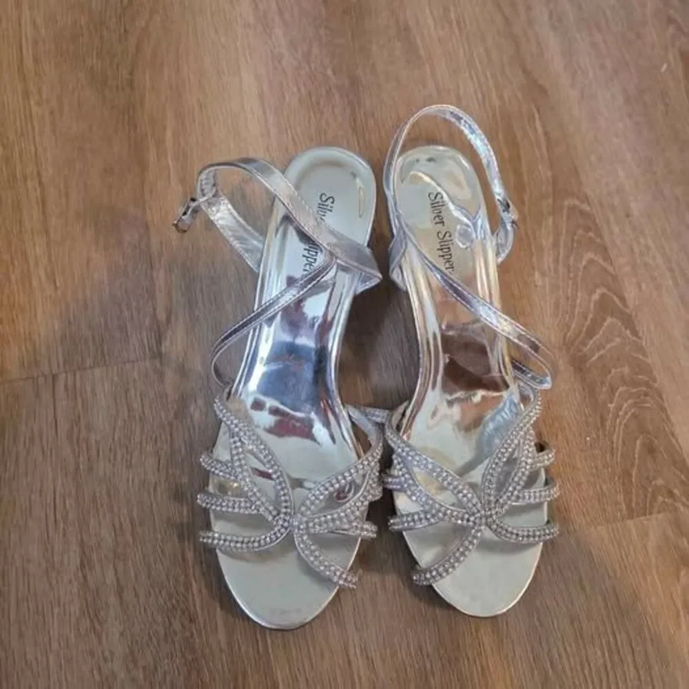 Silver Slipper Rhinestone Strappy Heels 10w